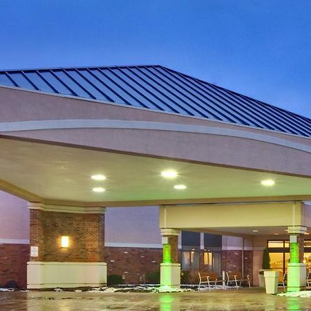Ramada Plaza Rochester Airport Ngoại thất bức ảnh
