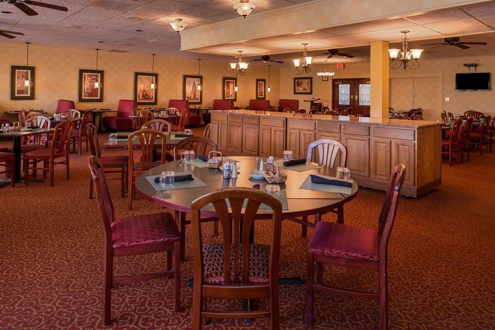 Ramada Plaza Rochester Airport Ngoại thất bức ảnh